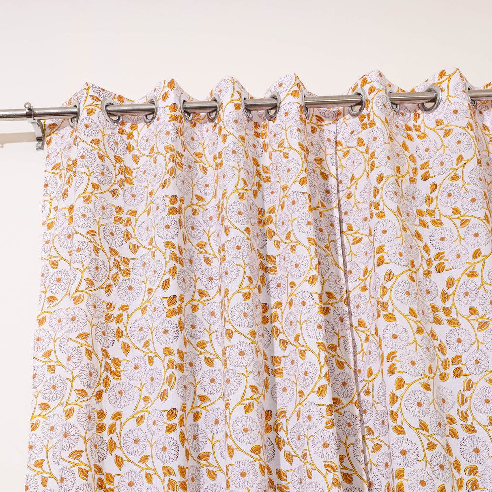 White - sanganeri cotton door curtain (7 x 3.2 feet)