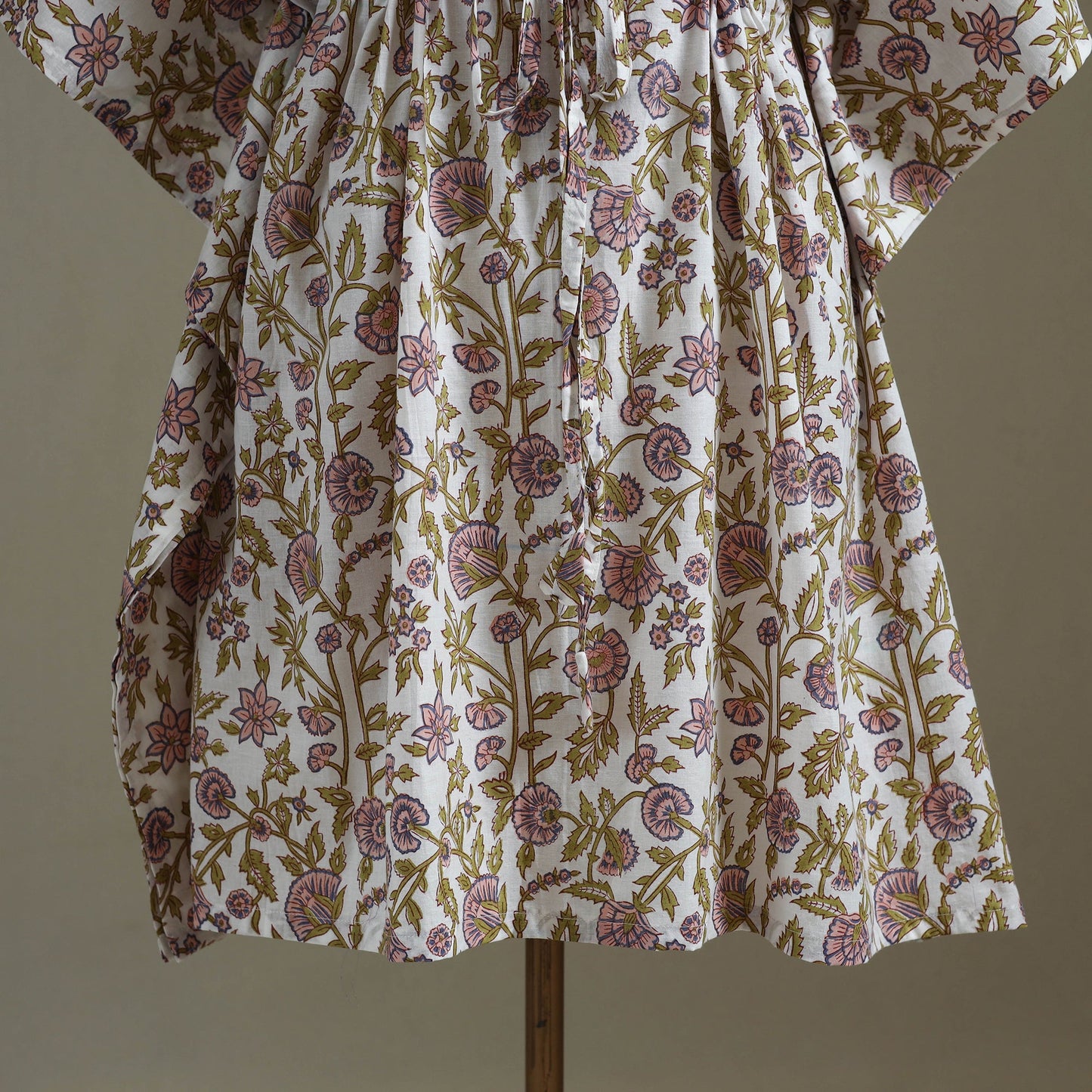 White Sanganeri Block Print Cotton Kaftan (Medium) 