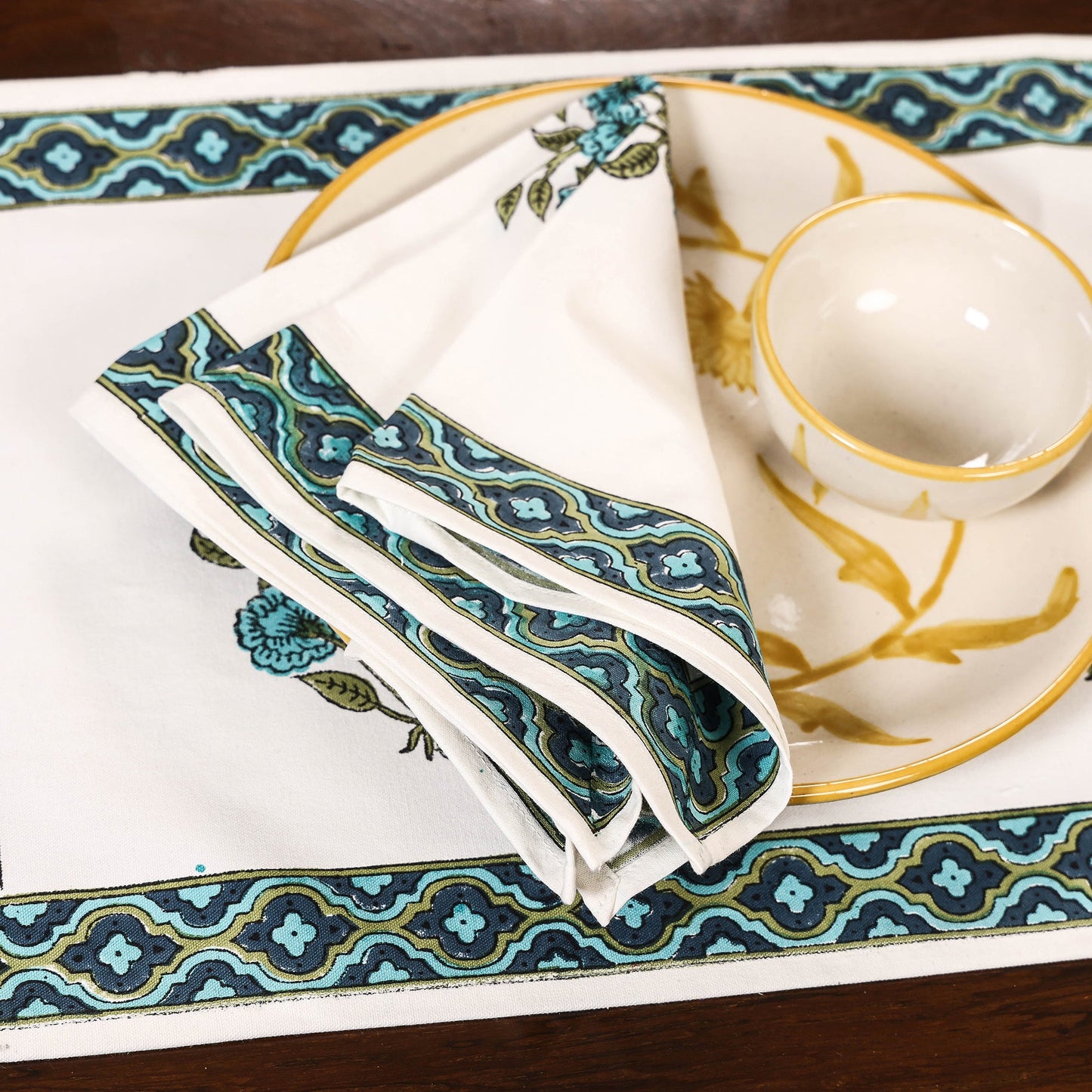 White Sanganeri Print Cotton Table Runner with Mats & Napkins