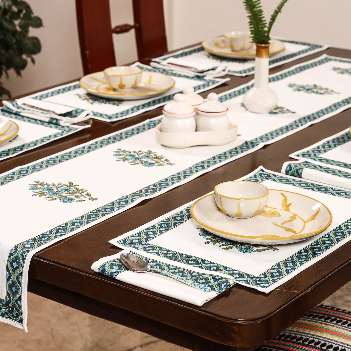 White Sanganeri Print Cotton Table Runner with Mats & Napkins