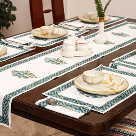 White Sanganeri Print Cotton Table Runner with Mats & Napkins