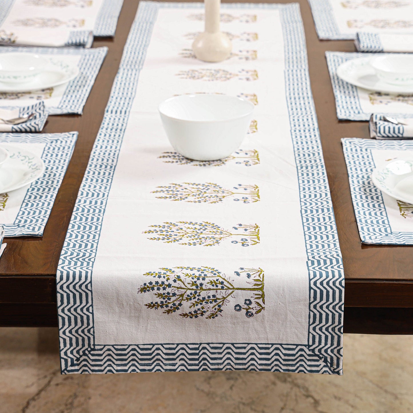 White Sanganeri Print Cotton Table Runner with Mats & Napkins