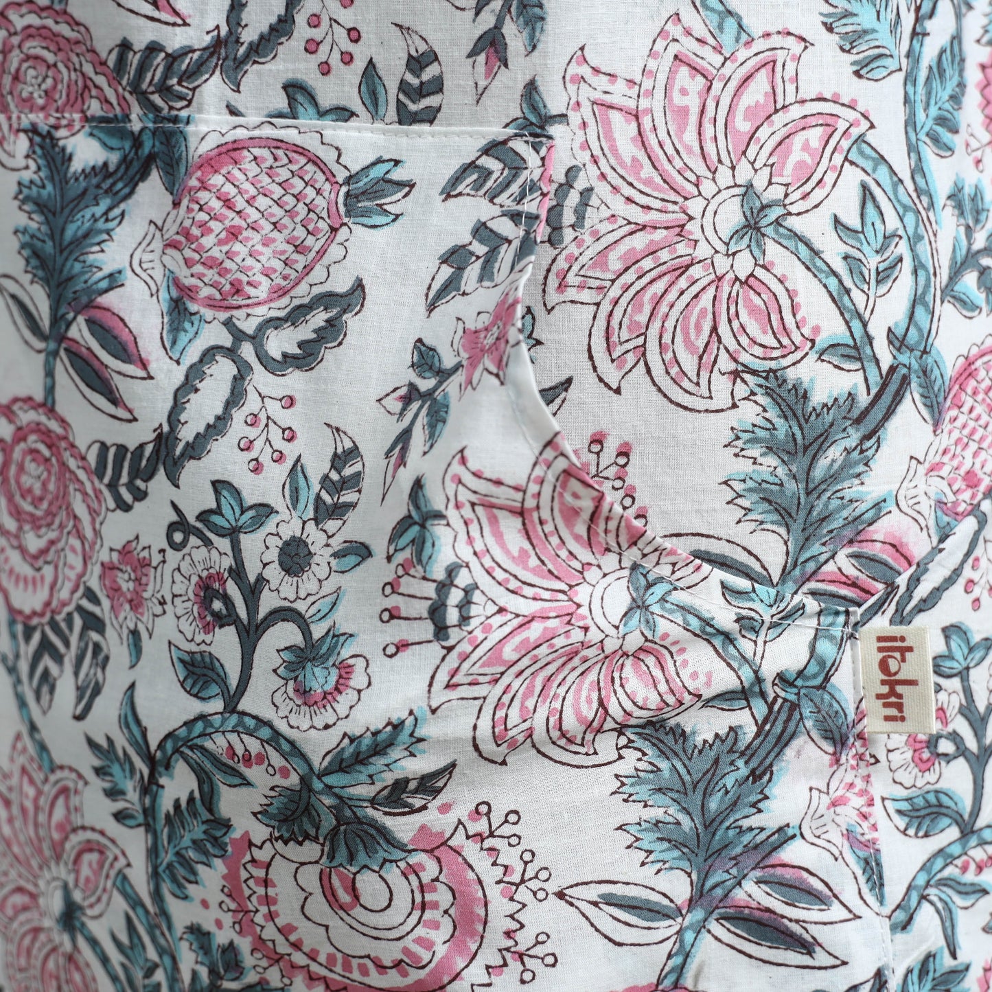 White - sanganeri hand block print apron with pocket 41
