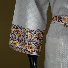 Sanganeri waffle weave handwoven bath robe 18 - handcrafted