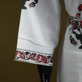 Sanganeri waffle weave handwoven bath robe 26 - handcrafted