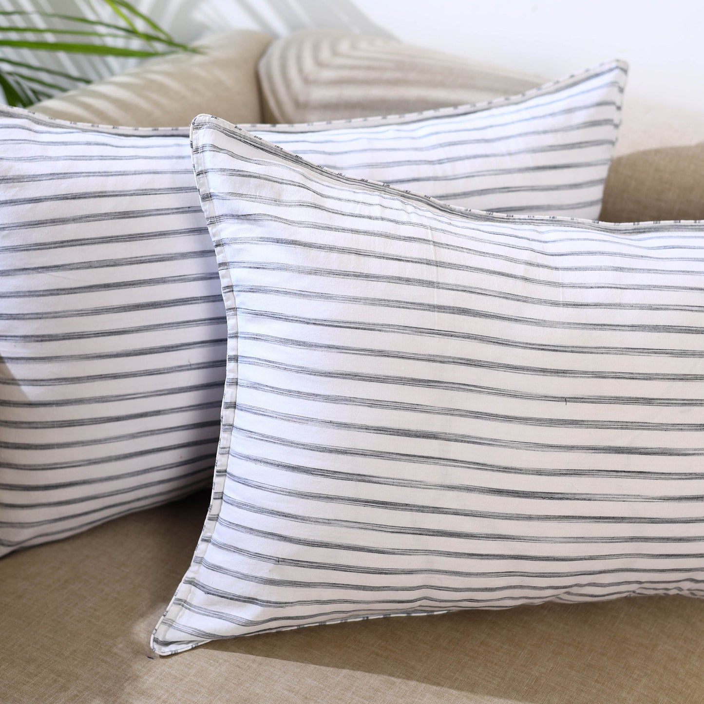 Set of 2 White Jhiri Handloom Cotton Pillow Covers