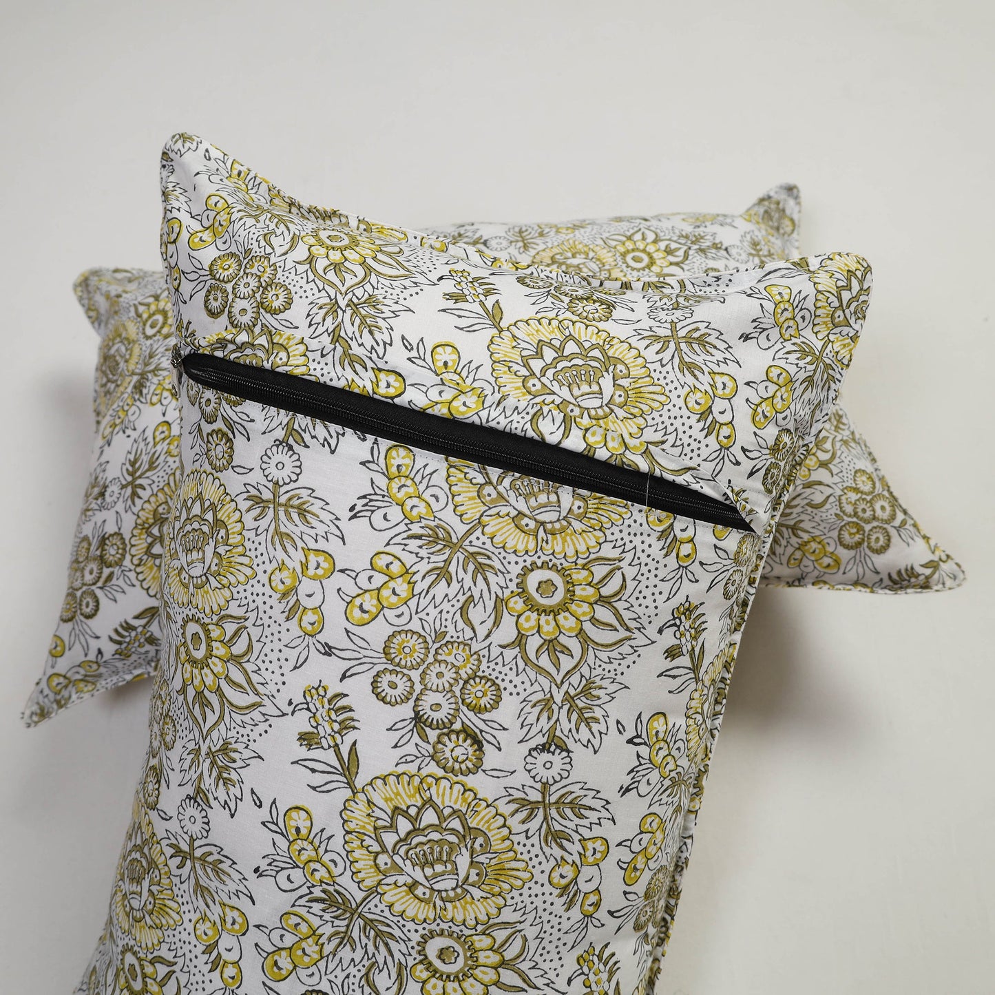 White - set of 2 sanganeri cotton pillow covers 04