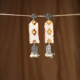 White Shaheen GS Fabart Handmade Earrings