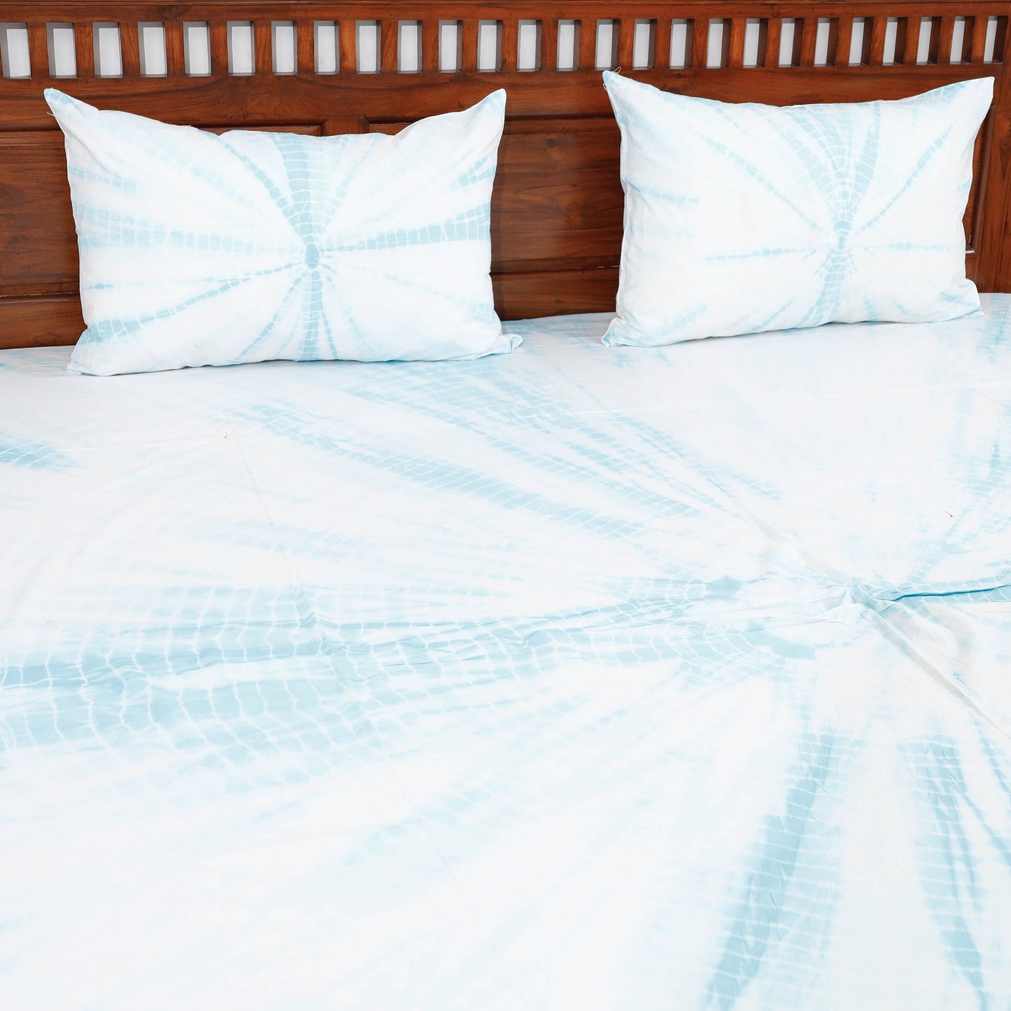 Buy Tie & Dye Cotton Double Shibori Bed Sheet Set