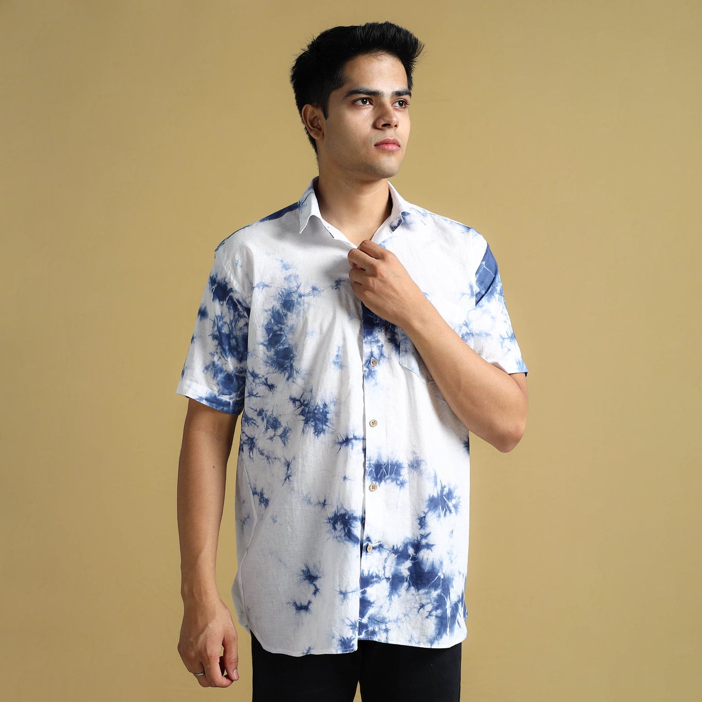 White - Shibori Tie-Dye Cotton Men Half Sleeve Shirt 01