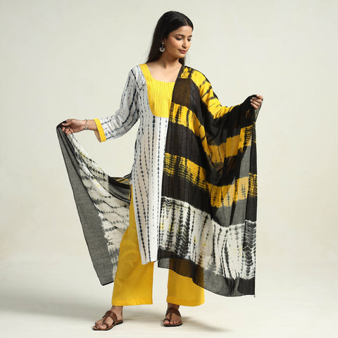 Buy Shibori Tye-Dye Mul Cotton Kurta with Palazzo & Dupatta Set Online at iTokri.com