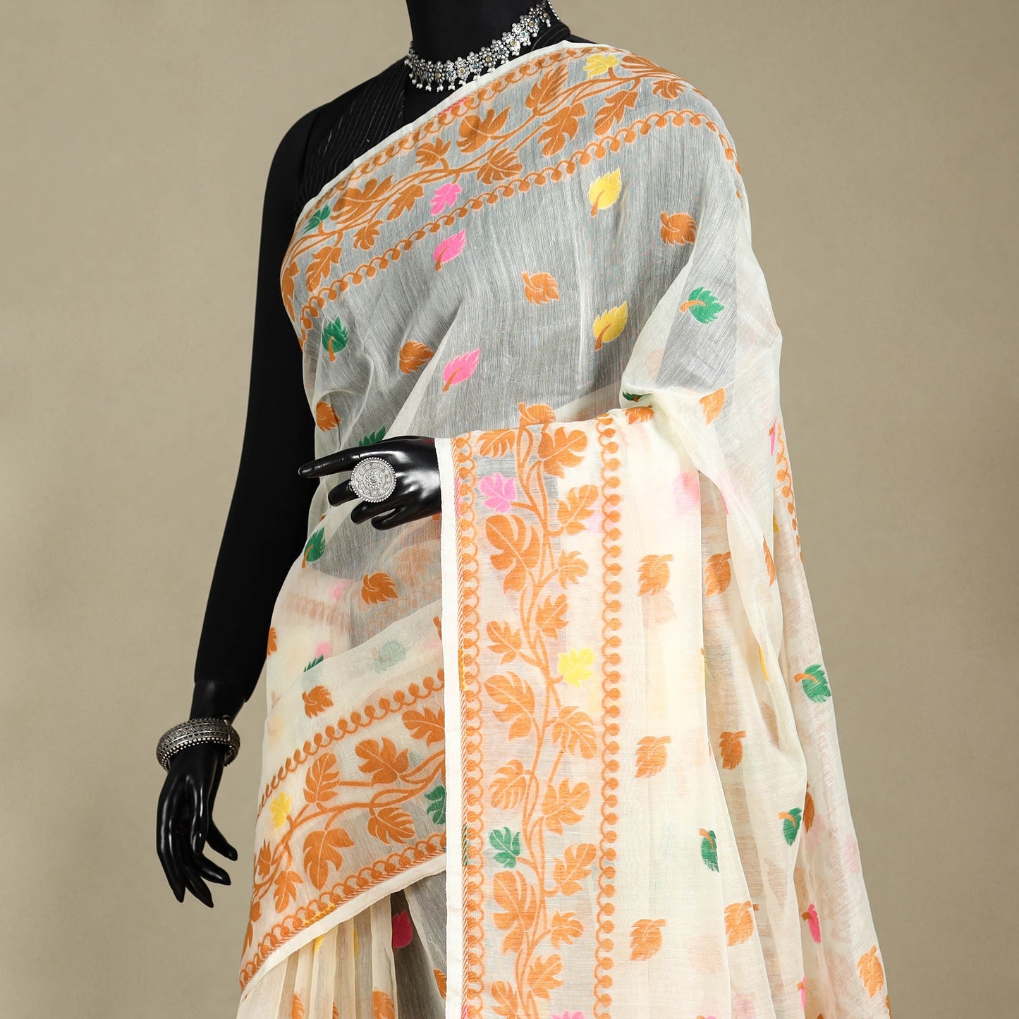 White - silk cotton dhakai jamdani saree 03 - handcrafted