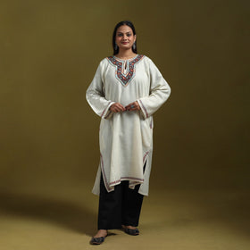 Sozni hand embroidered kashmiri merino wool pheran 65