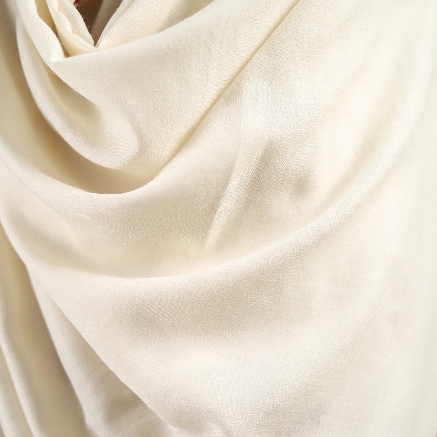 White - sozni hand embroidery merino wool handwoven