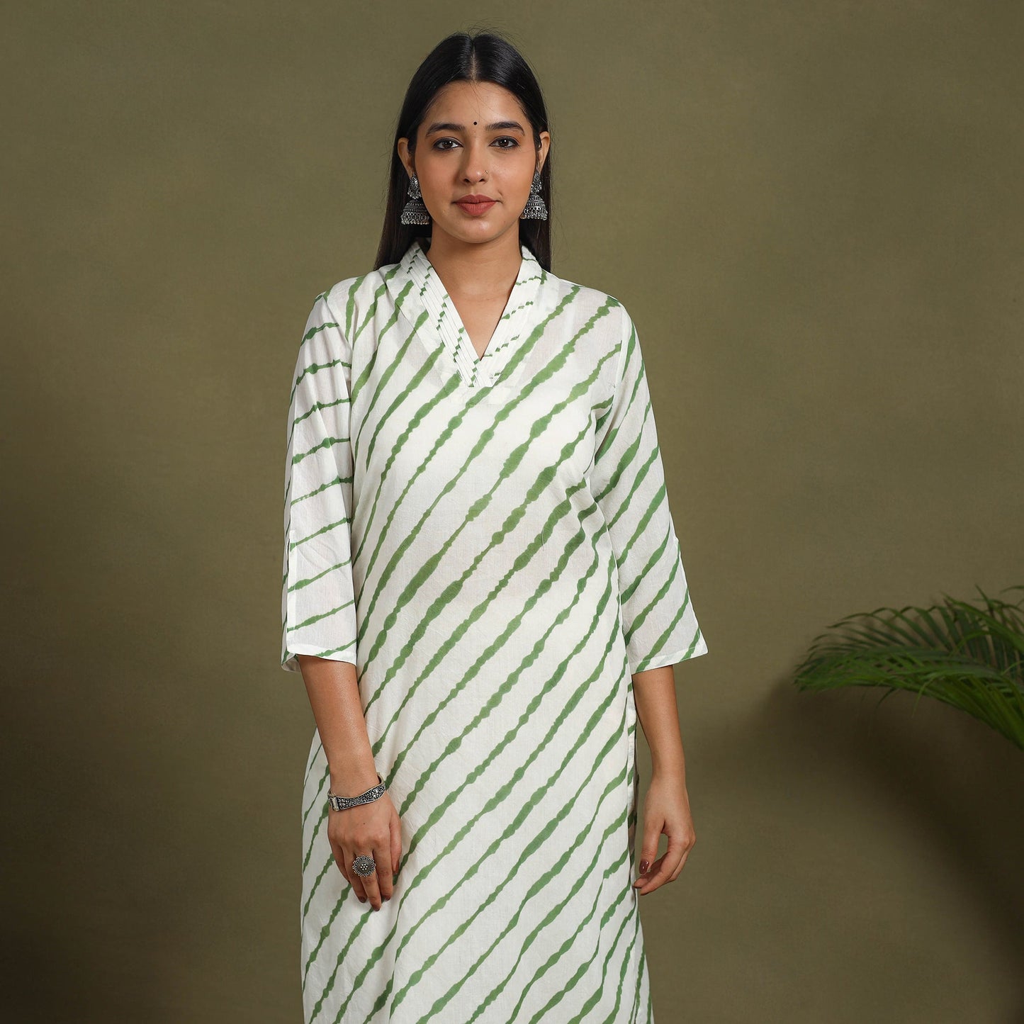 White - tie-dye cotton straight leheriya kurta 08