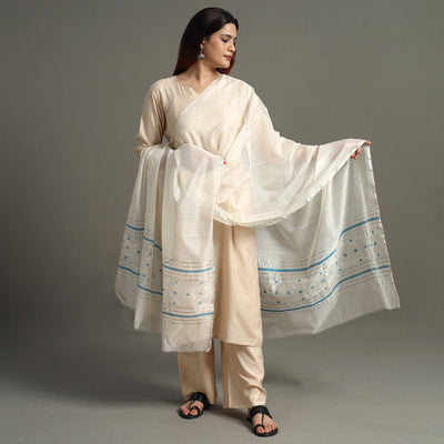  Traditional Chanderi Silk Handloom Zari Buti Dupatta with Tassels 22 Online 