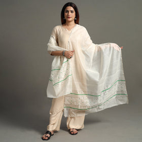  Traditional Chanderi Silk Handloom Zari Buti Dupatta with Tassels 23 