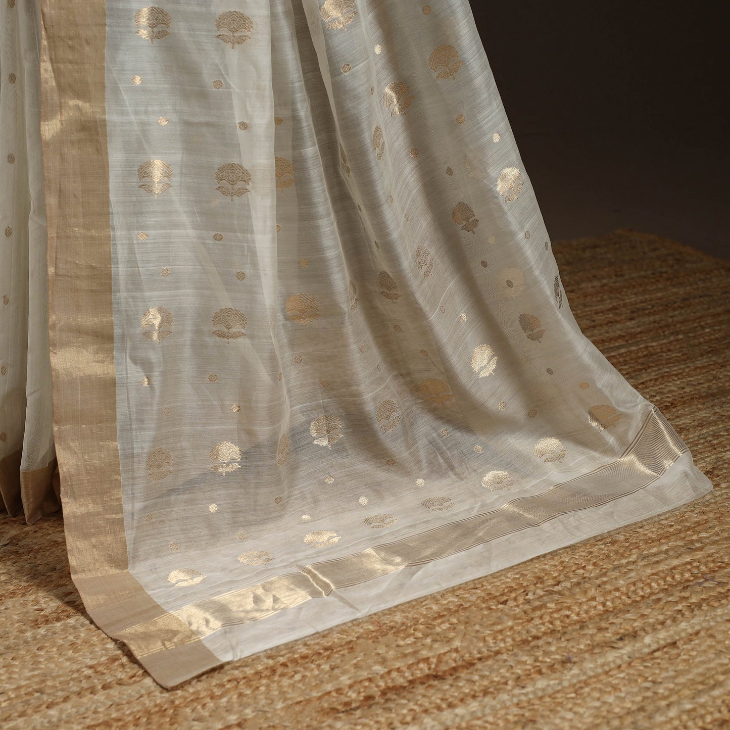 White - traditional handloom chanderi silk saree 02
