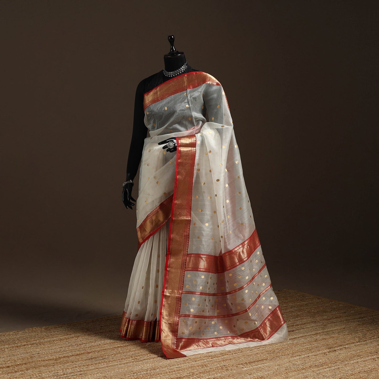 White - traditional handloom chanderi silk saree 05