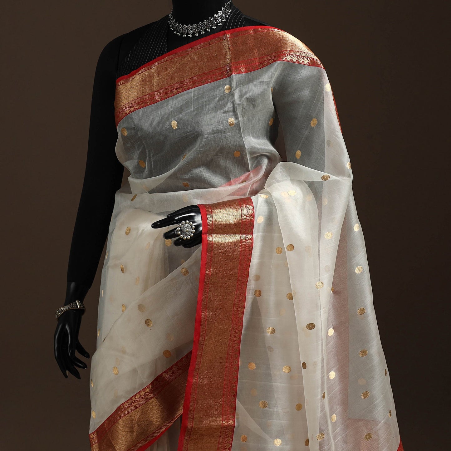 White - traditional handloom chanderi silk saree 05