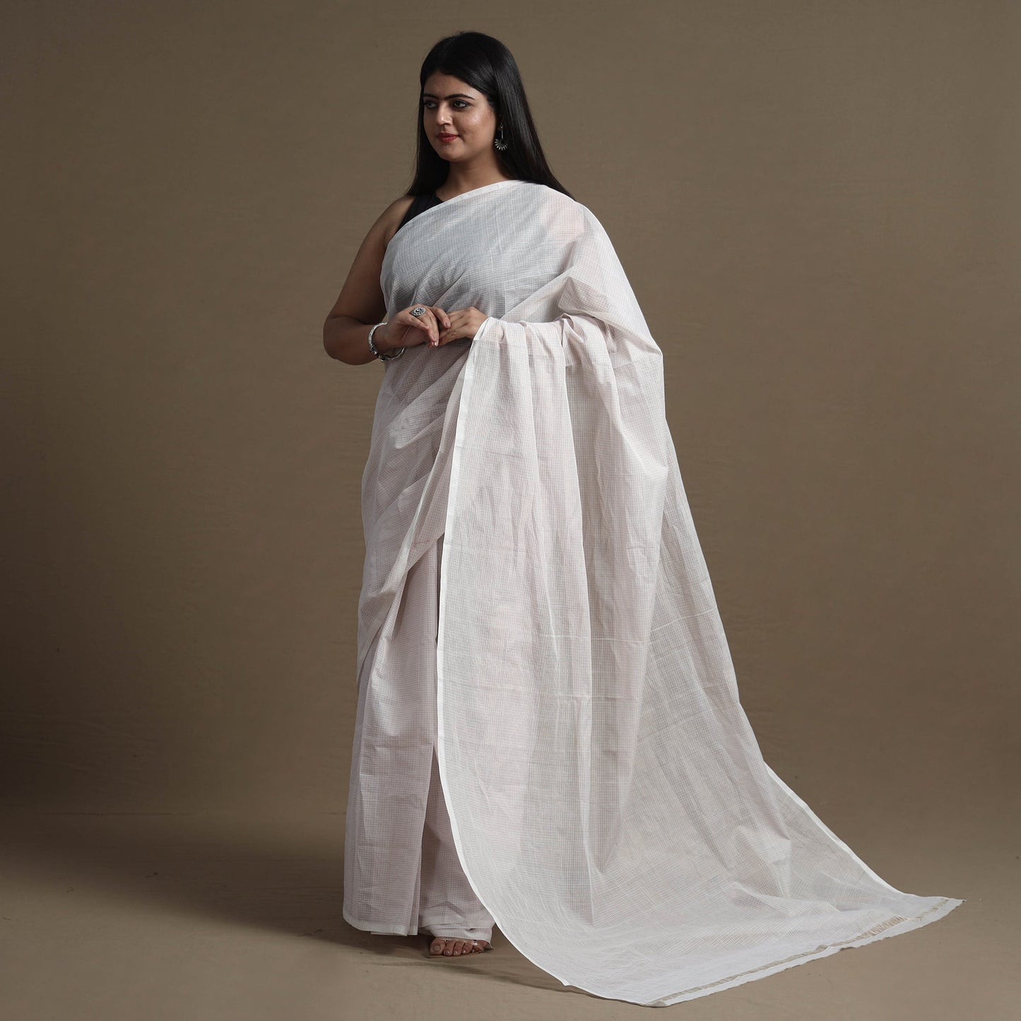 Buy Traditional Venkatagiri Handloom Cotton Zari Checks Saree Online at iTokri.com