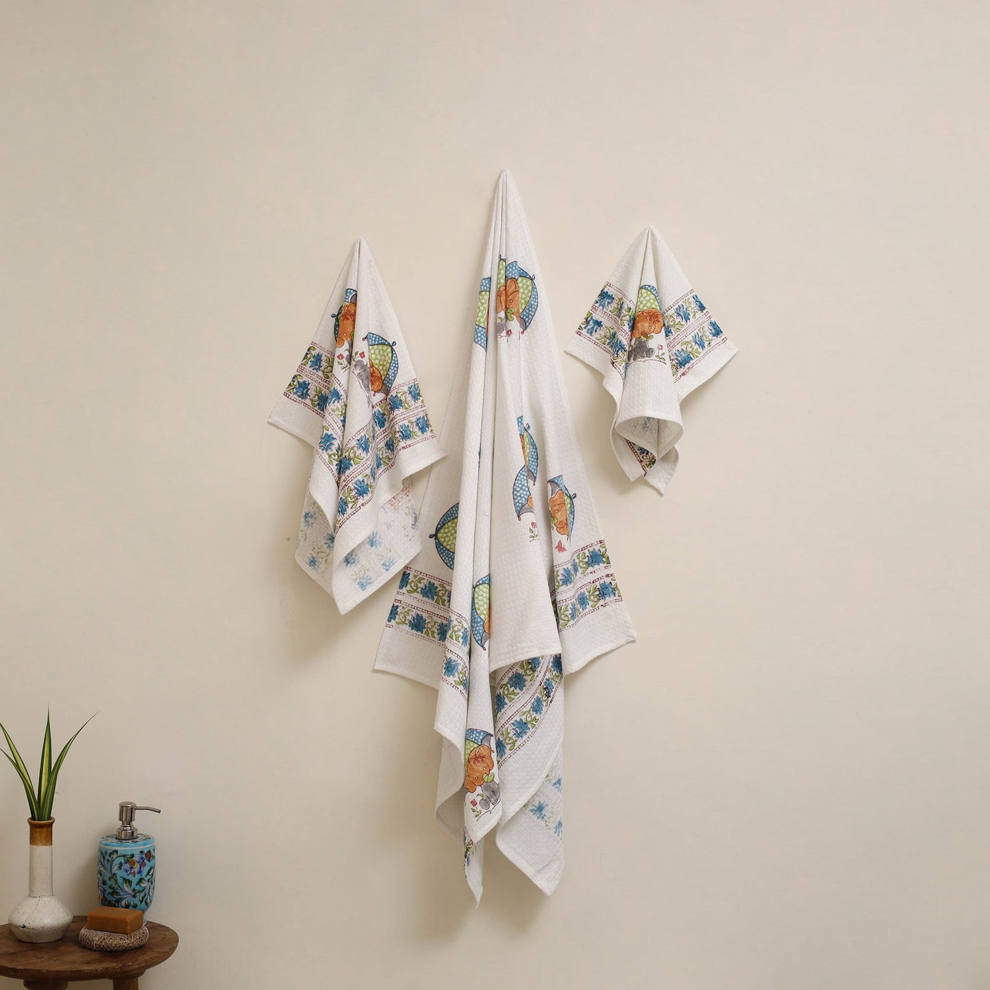 White - waffle weave cotton handwoven sanganeri towel (set