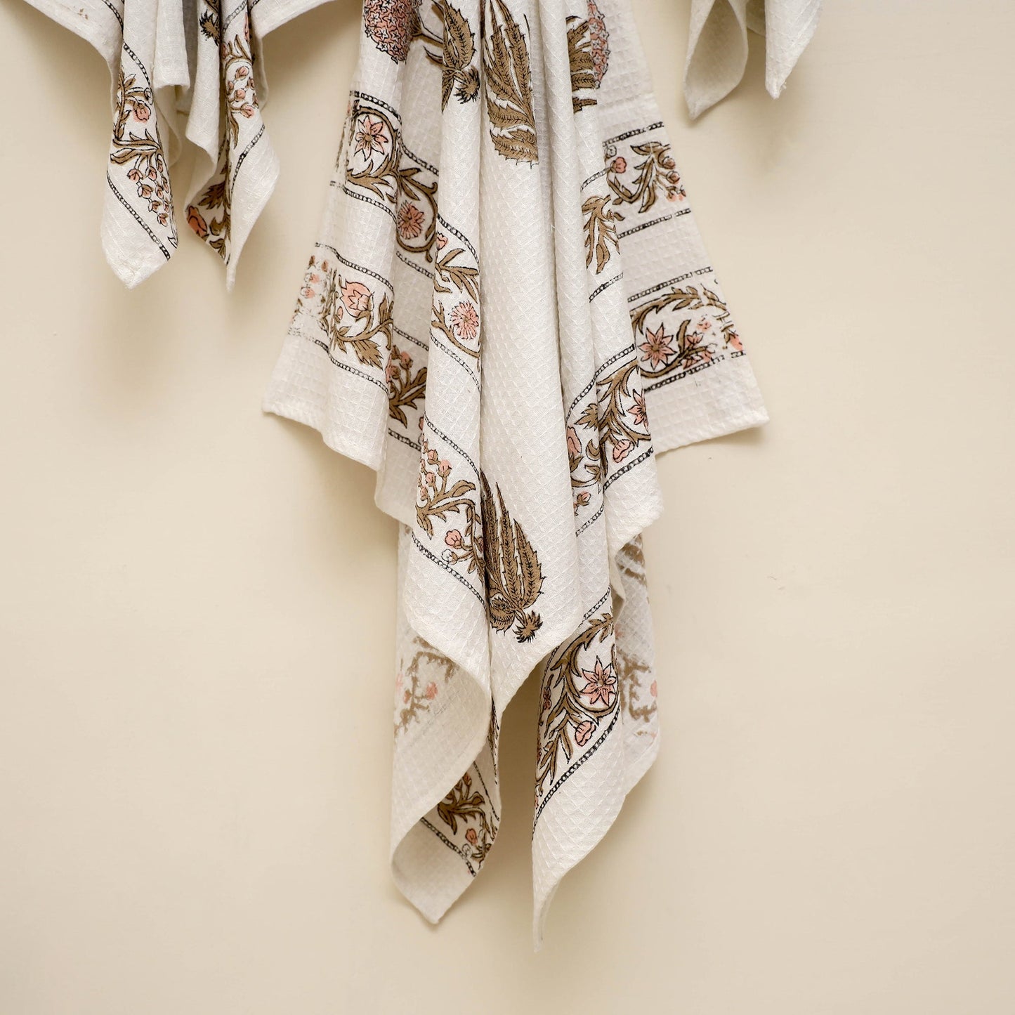 Waffle weave cotton handwoven sanganeri towel (set of 3) 11