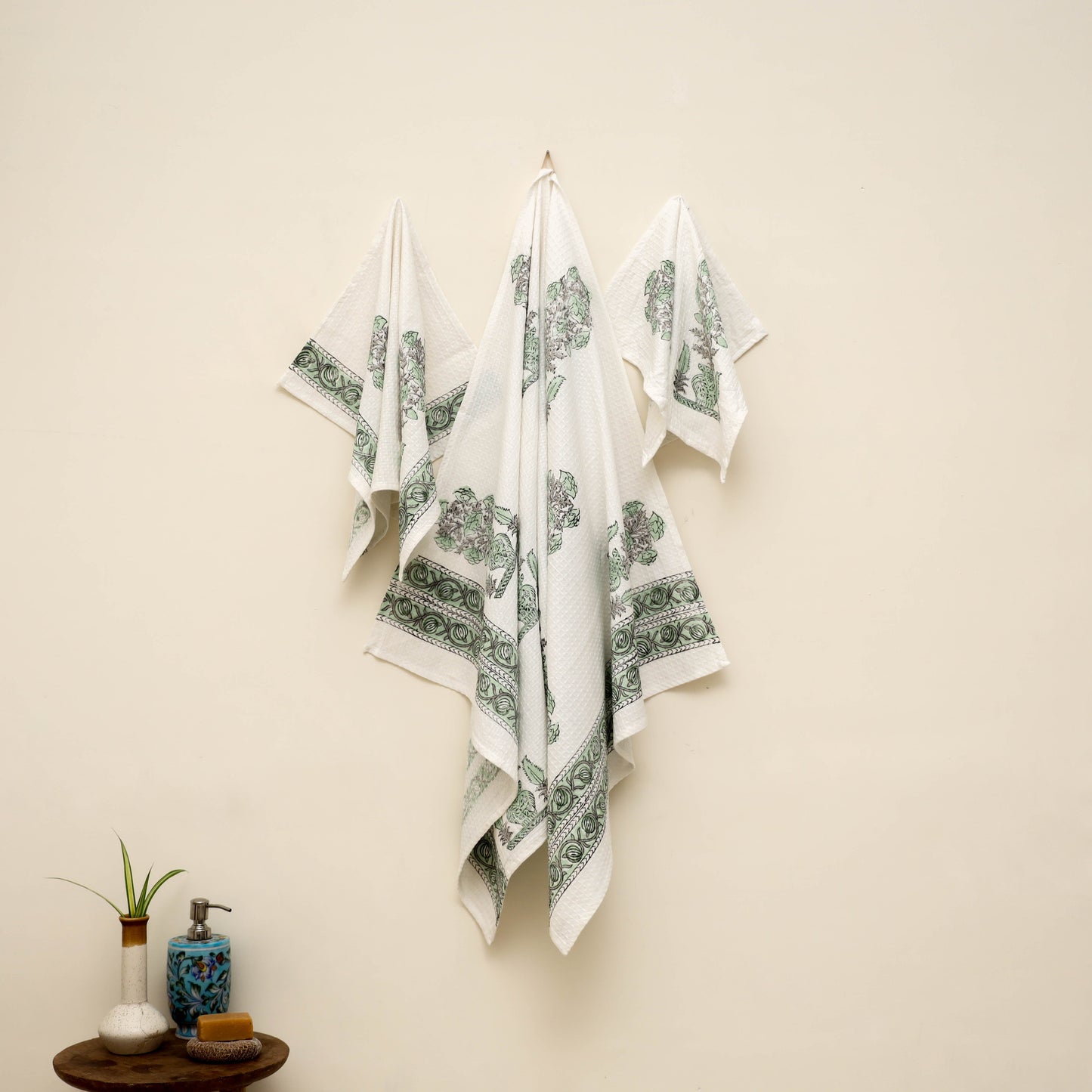 Waffle weave cotton handwoven sanganeri towel (set of 3) 14