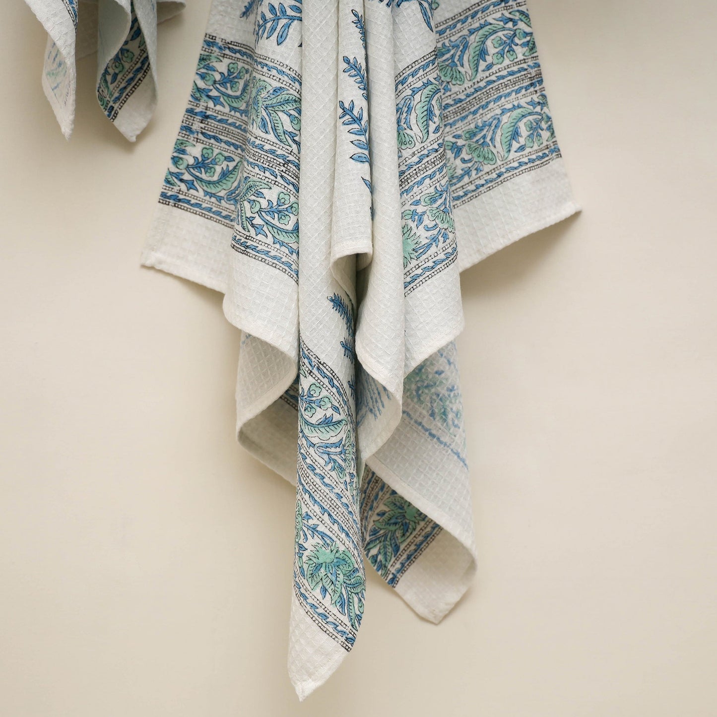 Waffle weave cotton handwoven sanganeri towel (set of 3) 18