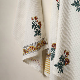Buy White Waffle Weave Cotton Sanganeri Print Towel (Set of 3)