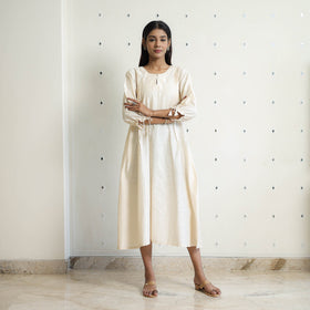 Buy Ethnic Plain Dresses for Women Online at iTokri.Com