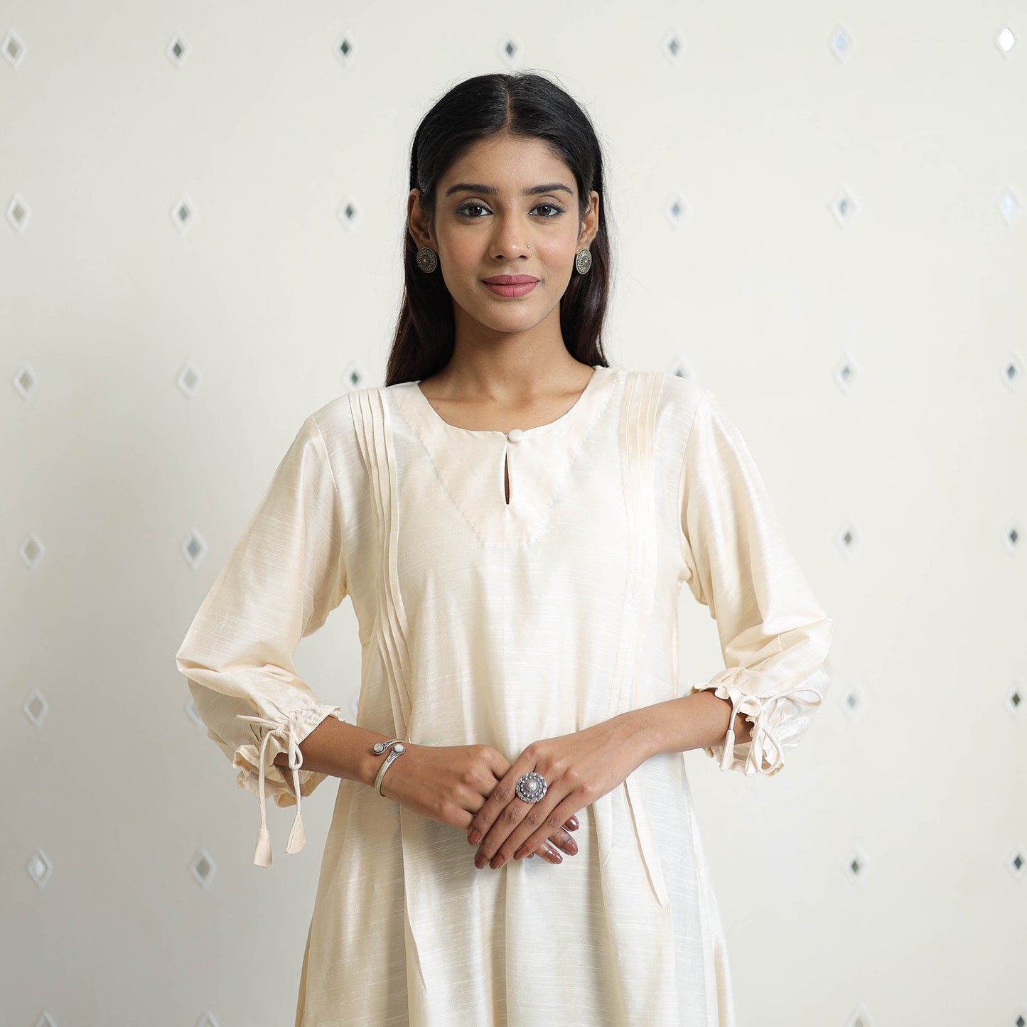 Buy Ethnic Plain Dresses for Women Online at iTokri.Com