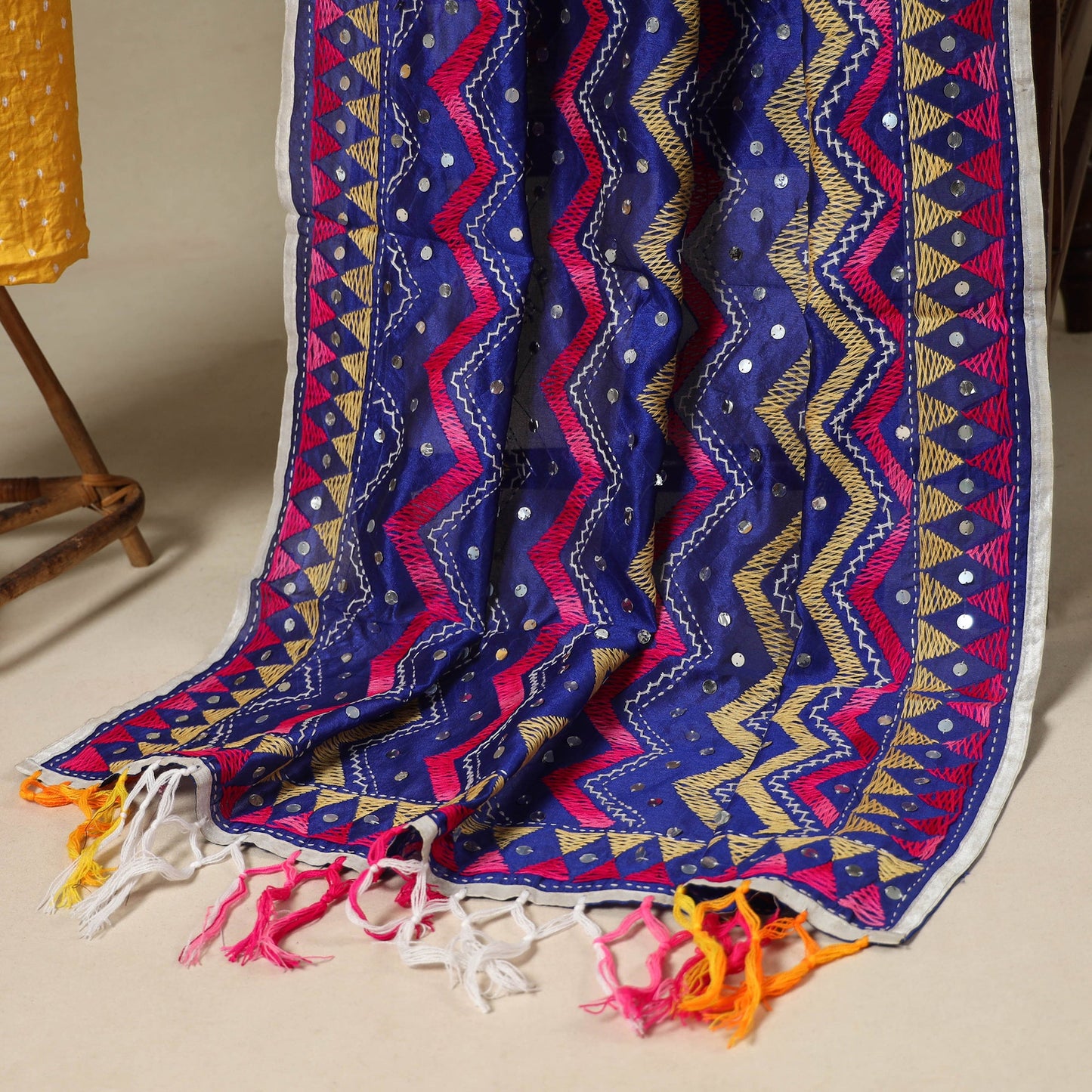 Yellow 2pc Unstitched Bandhani Dress Material with Jewellery Set