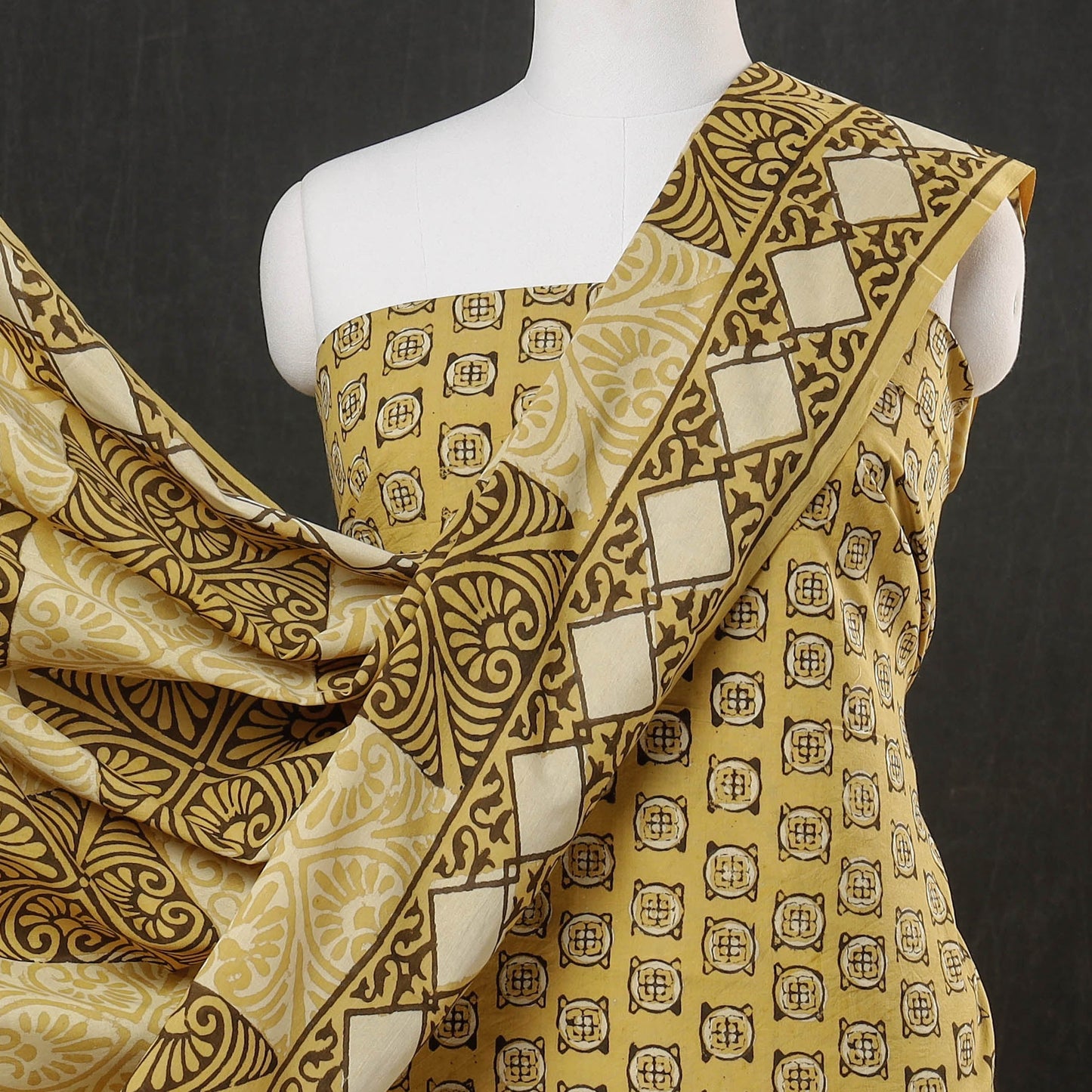 Pipad Print Dress Material – Premium 3pc Cotton Set