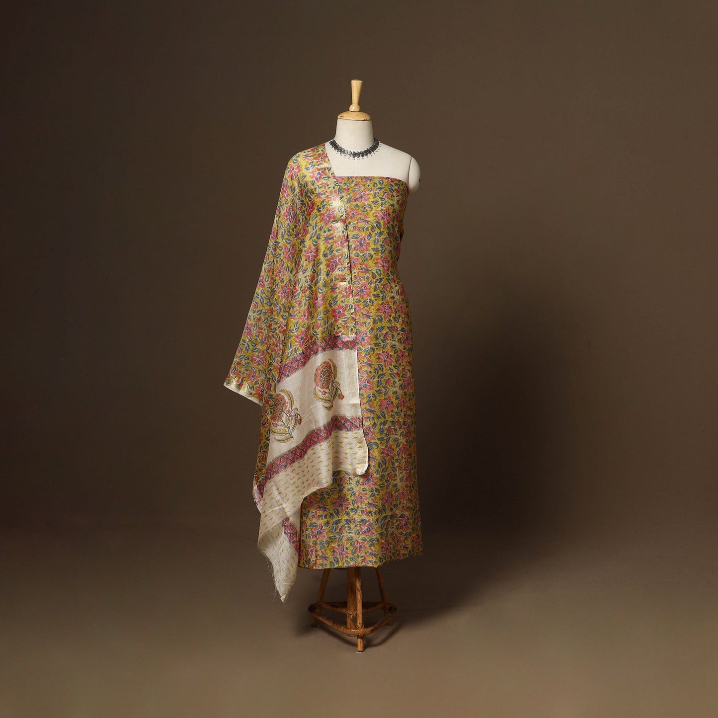 3pc maheshwari silk unstitched hand sanganeri dress