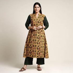 Buy Ajrakh Block Printed Cotton Kurta with Palazzo & Dupatta Set Online at iTokri.com