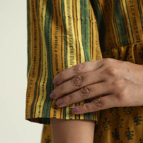 Buy Ajrakh Block Printed Cotton Kurta with Palazzo Set Online at iTokri.com