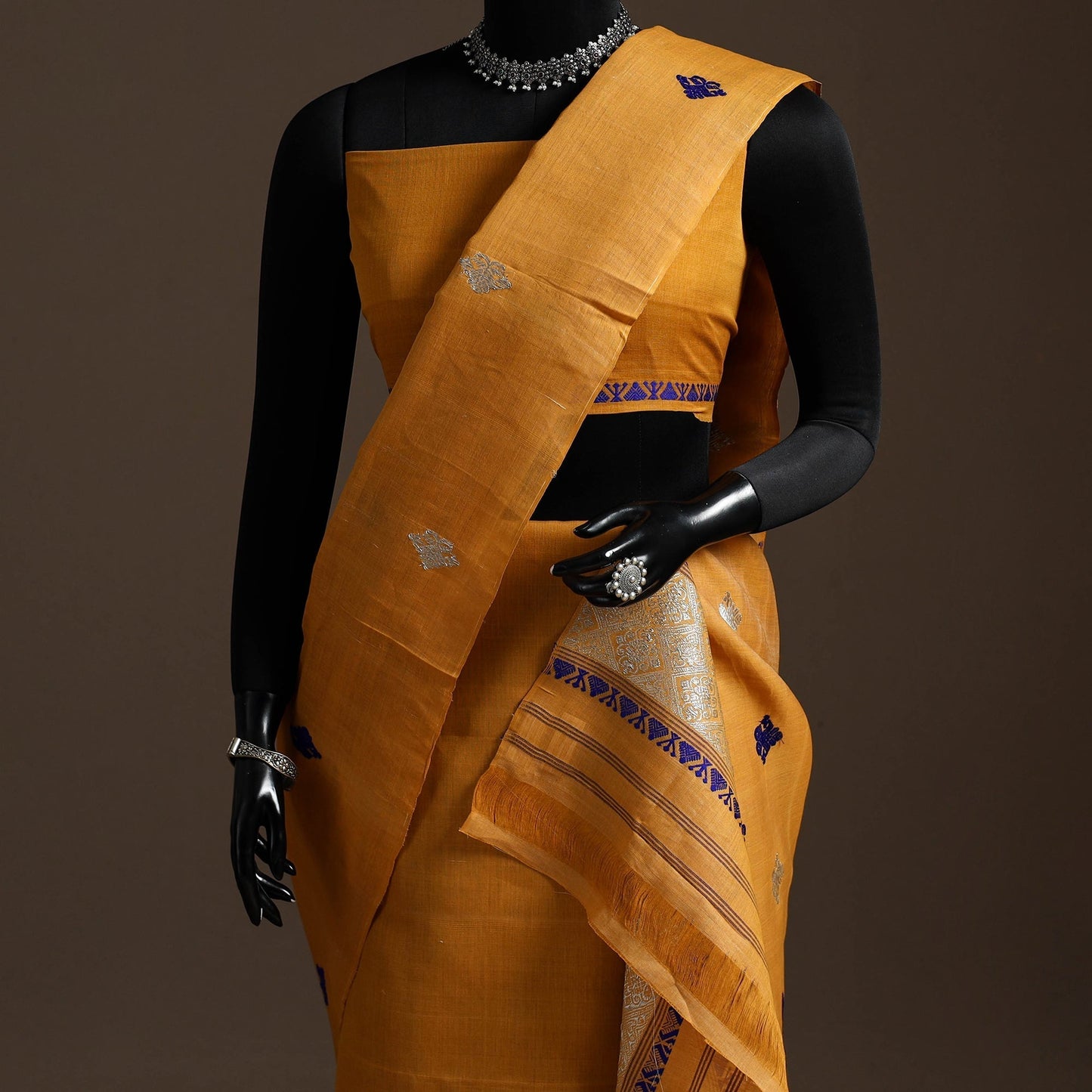 Assam handloom silk cotton mekhela chador with blouse piece