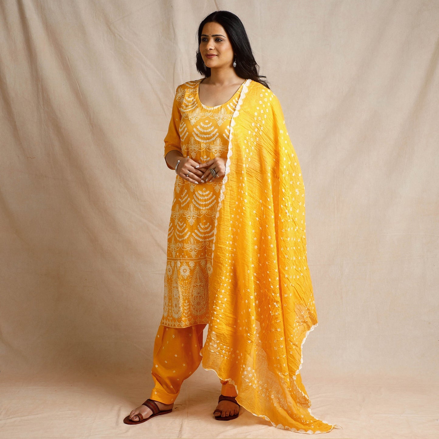 bandhani kurta set 