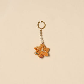 Beaded fabart flower keychain 03 - handcrafted