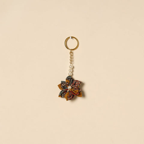 Beaded fabart flower keychain 08 - handcrafted