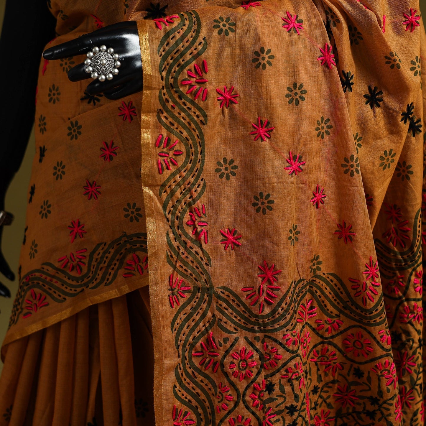 Bengal hand embroidery silk cotton kantha saree 03