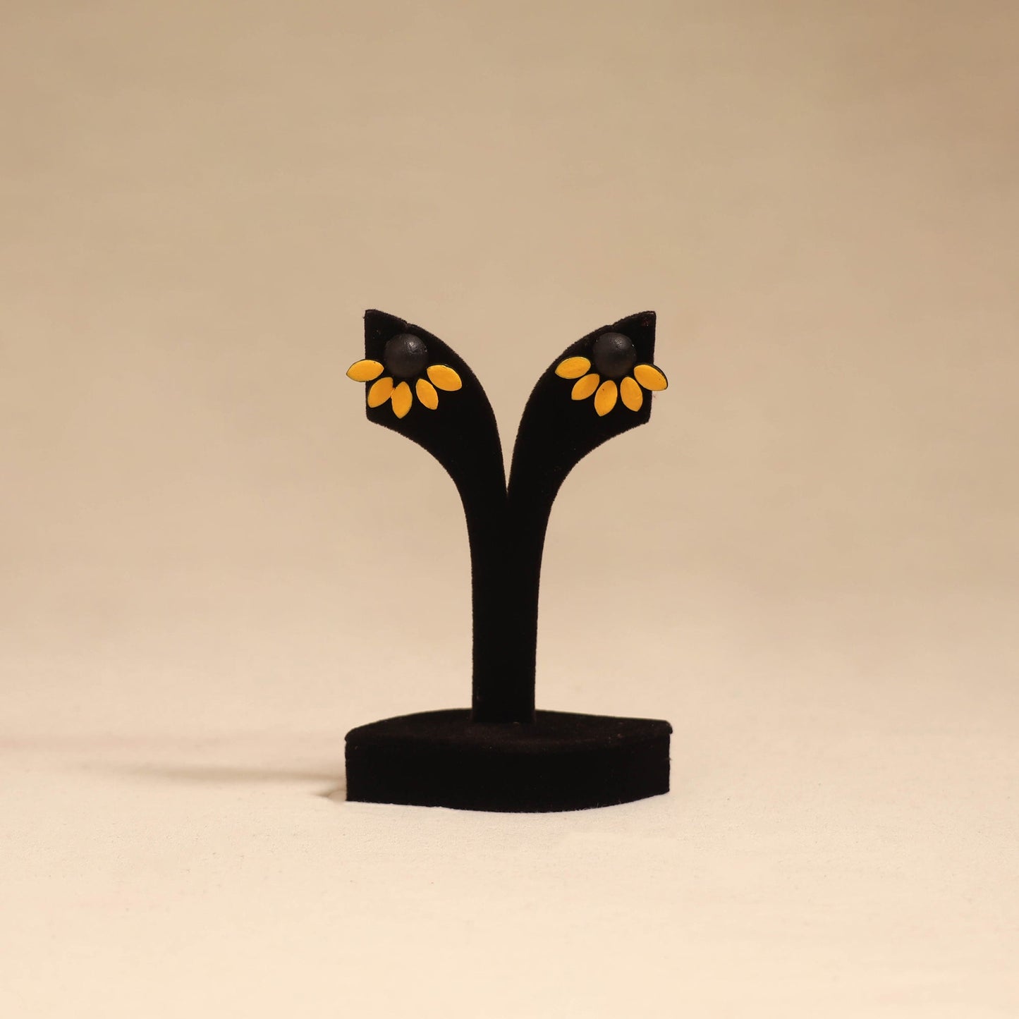 Bishnupur handpainted flower shape terracotta stud earrings