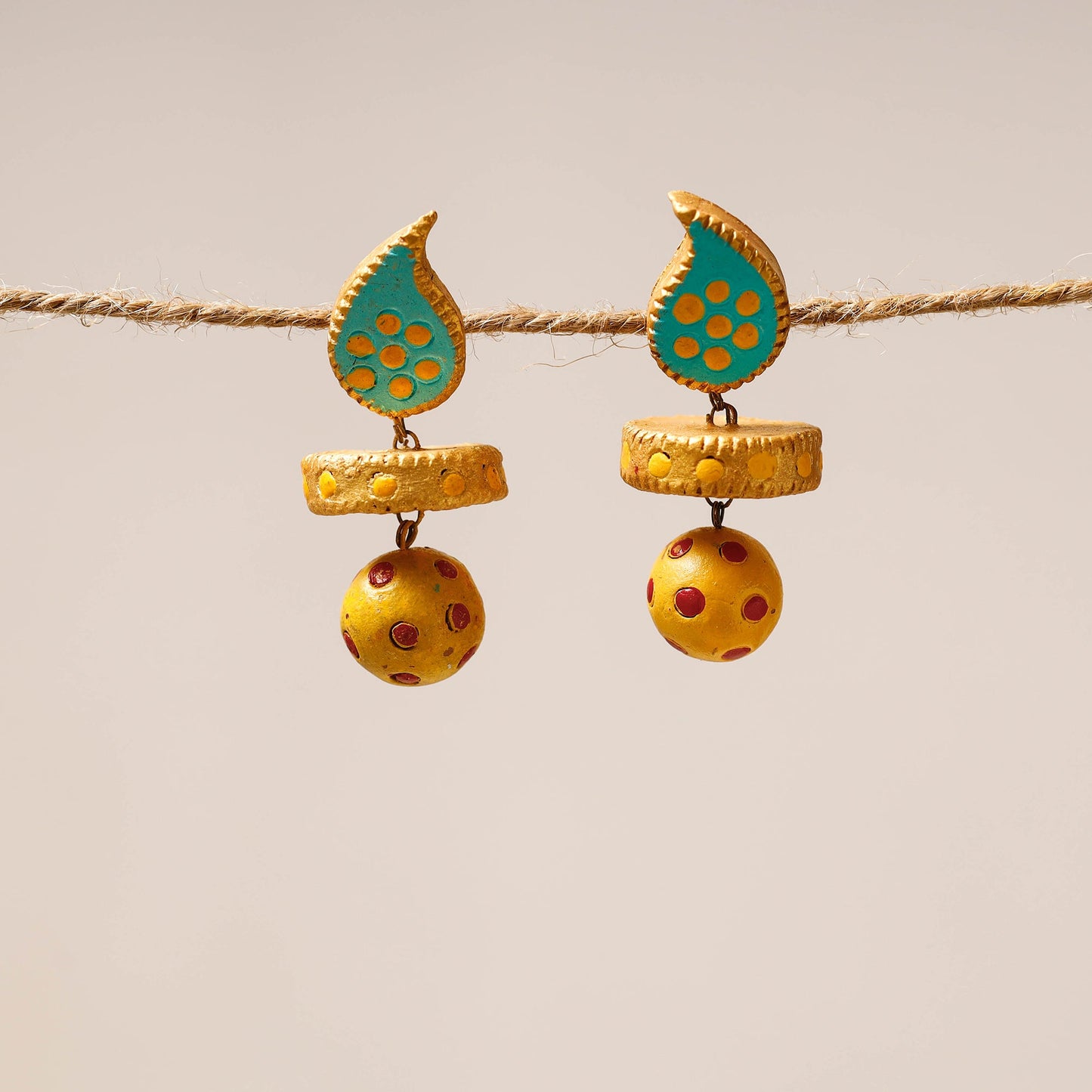 Buy Bishnupur Handpainted Terracotta Earrings 11 Online at iTokri.com