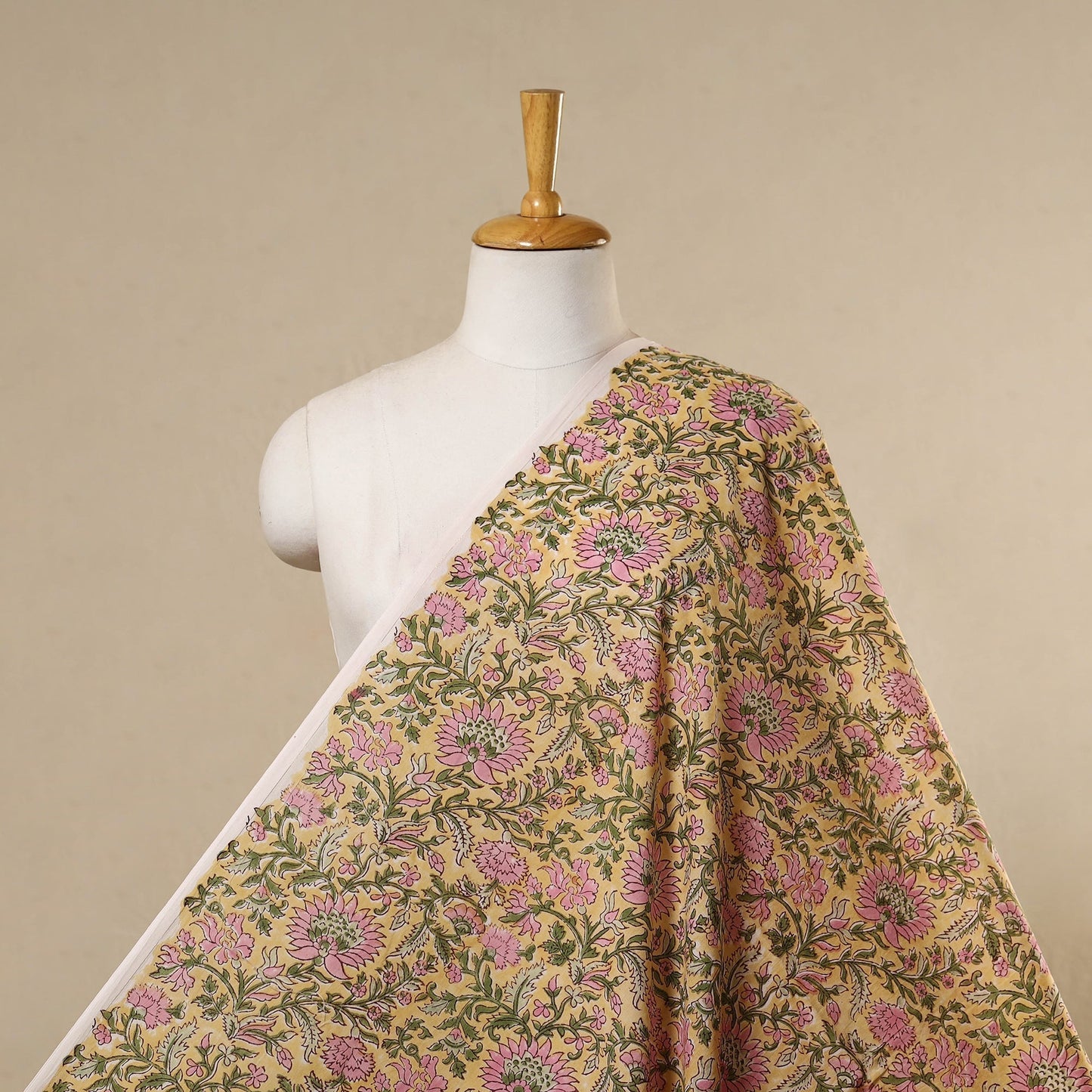 Yellow - cotton sanganeri fabric 09 - handcrafted