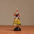 Bobble head thanjavur traditional dancing doll 01
