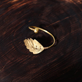 Buy Brass Metal Handcrafted Dokra Bracelet (Adjustable)