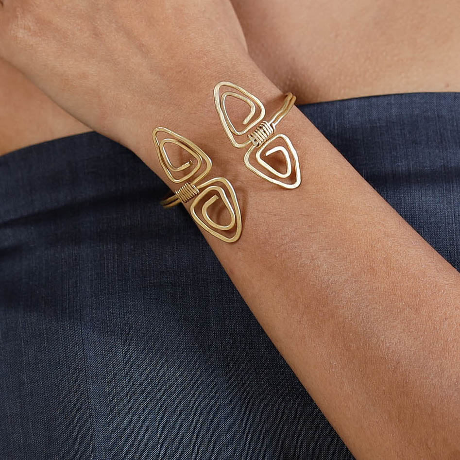 Buy Brass Metal Handcrafted Dokra Bracelet by Asalkaar (Adjustable) Online at iTokri.com
