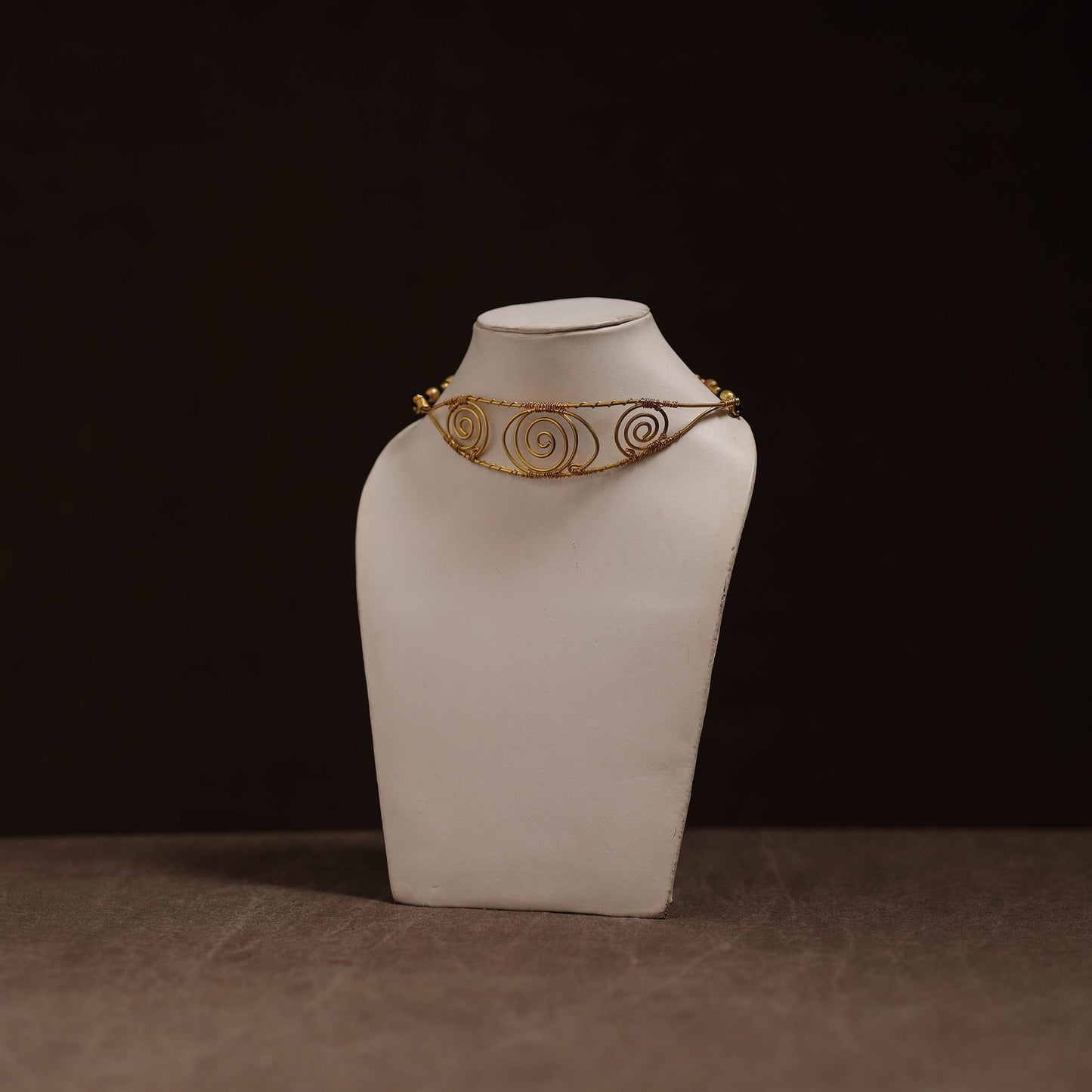 Brass metal handcrafted choker necklace 114