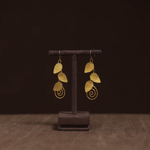 Brass metal handcrafted earrings 44